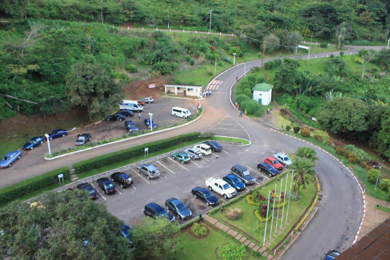 Hotel Mont Febe ยาอุนเด ภายนอก รูปภาพ